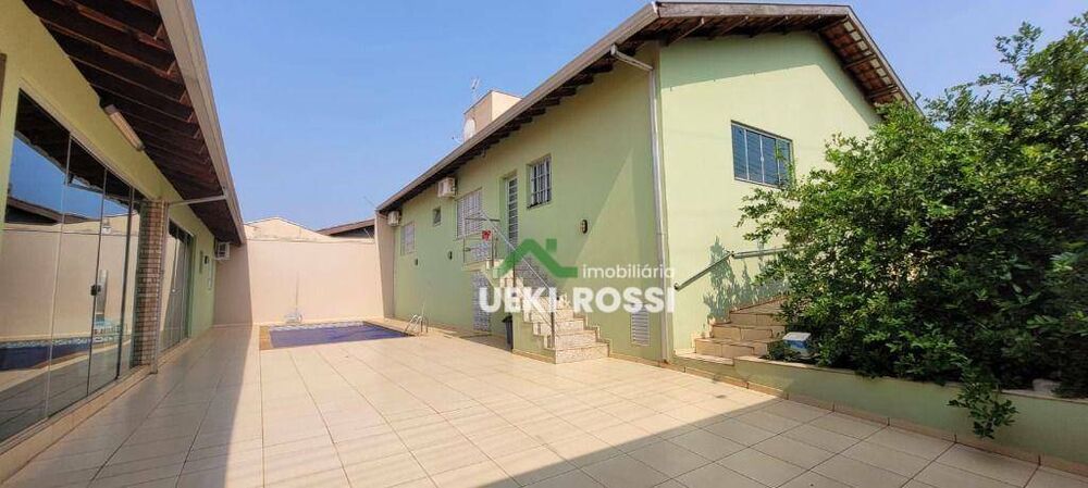 Casa, 3 quartos, 230 m² - Foto 19
