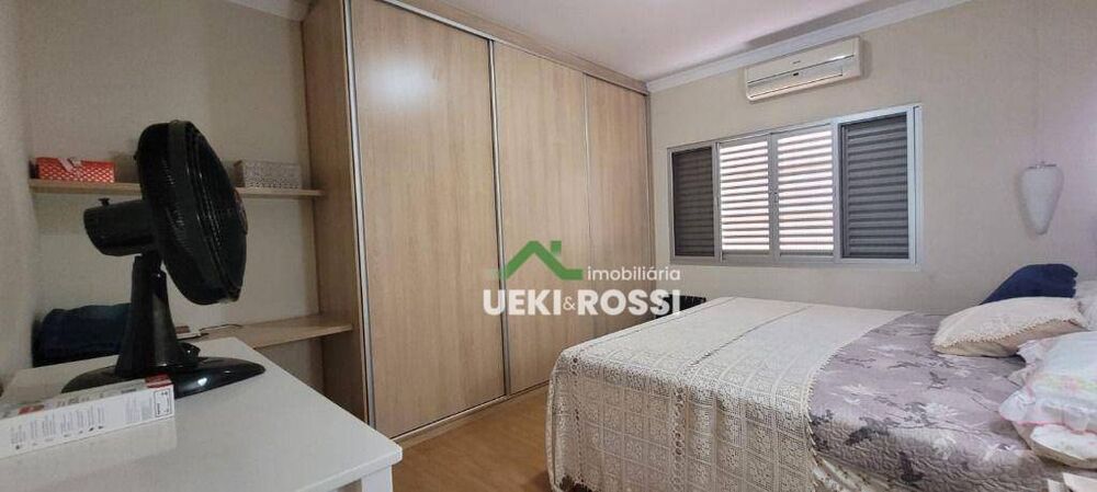 Casa, 3 quartos, 230 m² - Foto 16