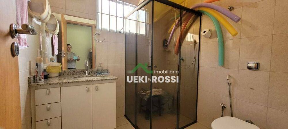 Casa, 3 quartos, 230 m² - Foto 22