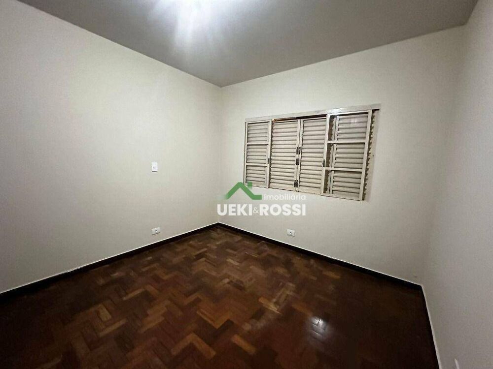 Casa, 6 quartos, 268 m² - Foto 3