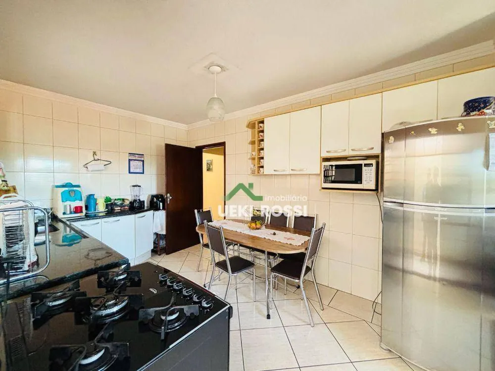 Casa, 3 quartos, 193 m² - Foto 6