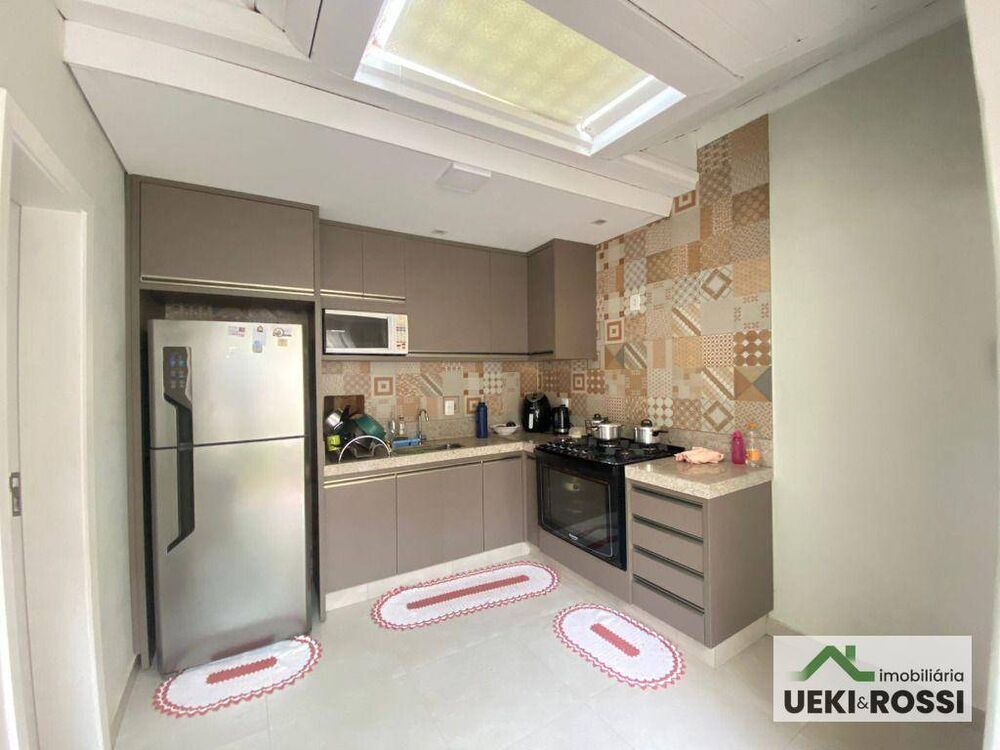 Casa, 3 quartos, 210 m² - Foto 3