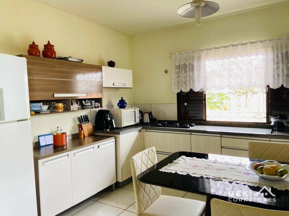 Casa, 5 quartos, 250 m² - Foto 13
