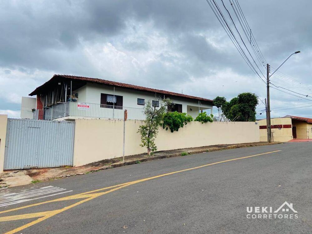 Casa, 5 quartos, 250 m² - Foto 2