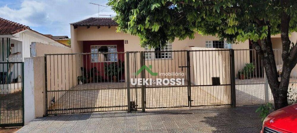 Casa, 6 quartos, 160 m² - Foto 1