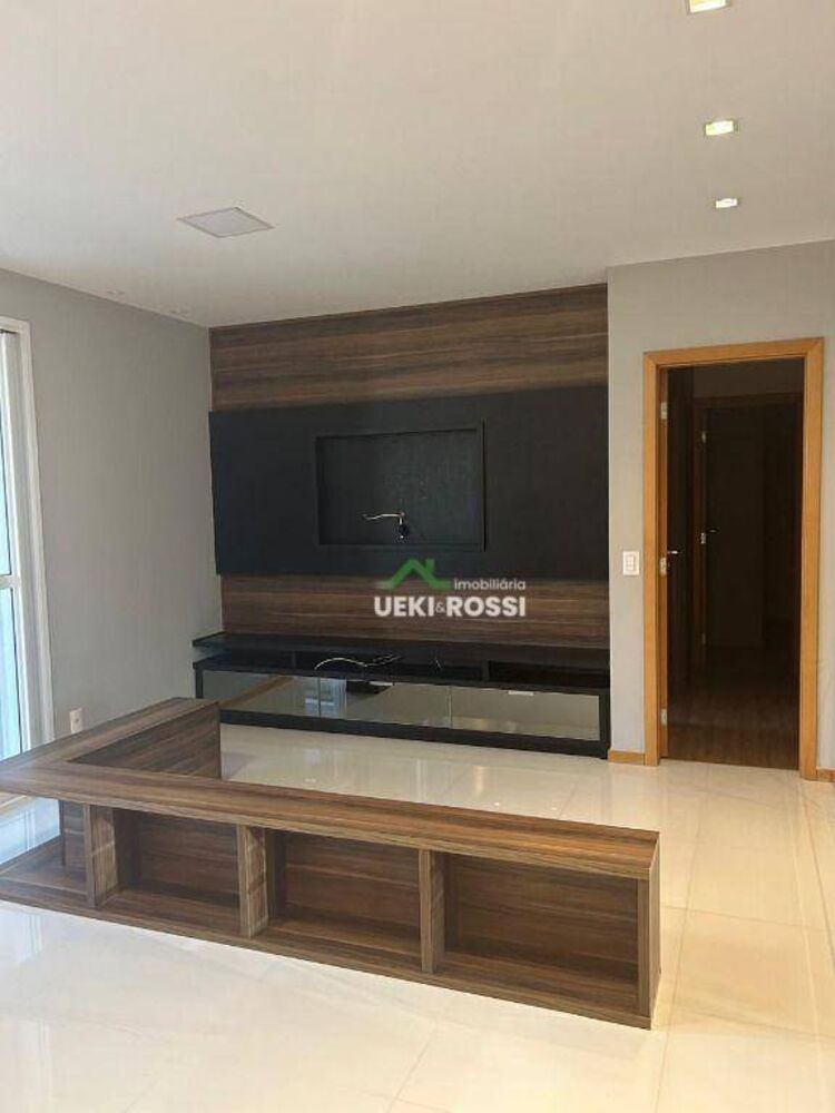 Apartamento para alugar com 3 quartos, 121m² - Foto 5