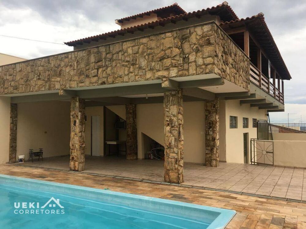 Casa, 3 quartos, 300 m² - Foto 1