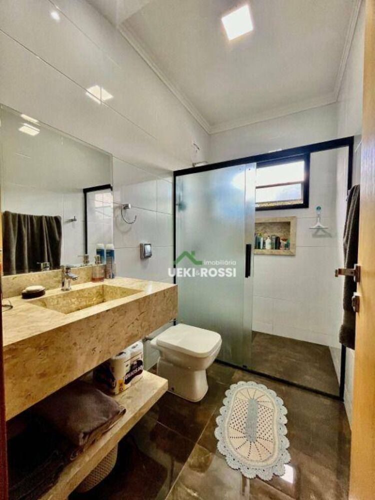 Casa, 3 quartos, 249 m² - Foto 7