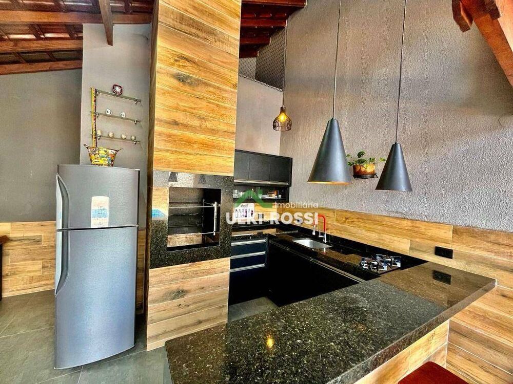 Casa, 3 quartos, 249 m² - Foto 11