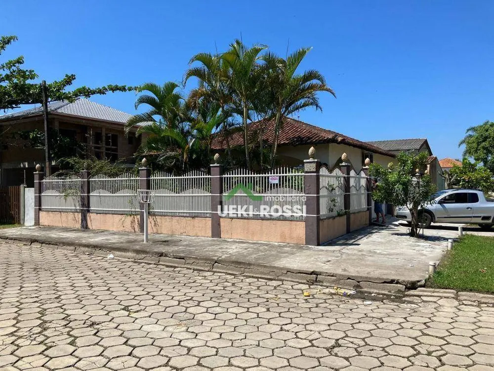 Casa, 4 quartos, 192 m² - Foto 3