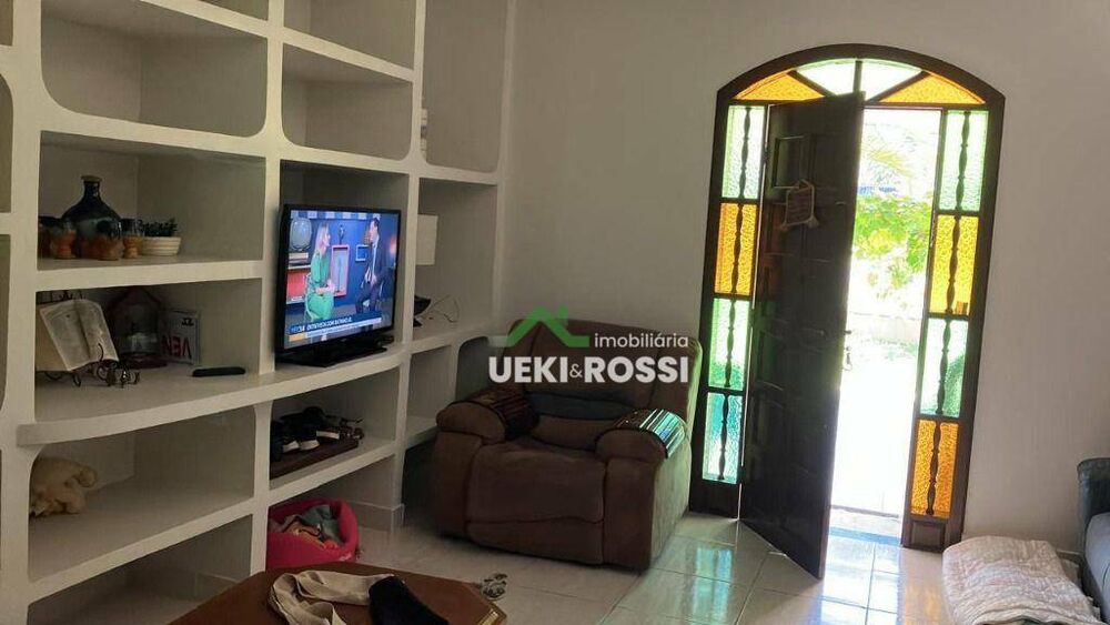Casa, 4 quartos, 192 m² - Foto 4