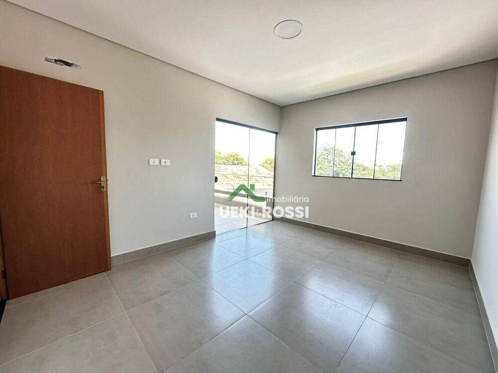 Casa, 3 quartos, 220 m² - Foto 2