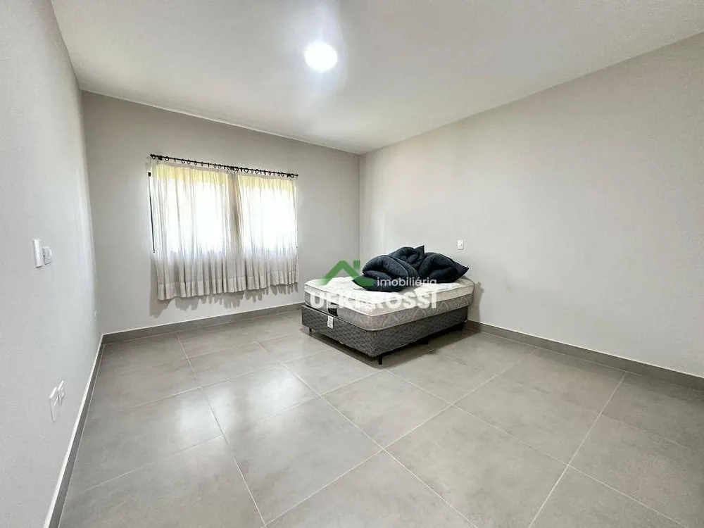 Casa, 3 quartos, 220 m² - Foto 11