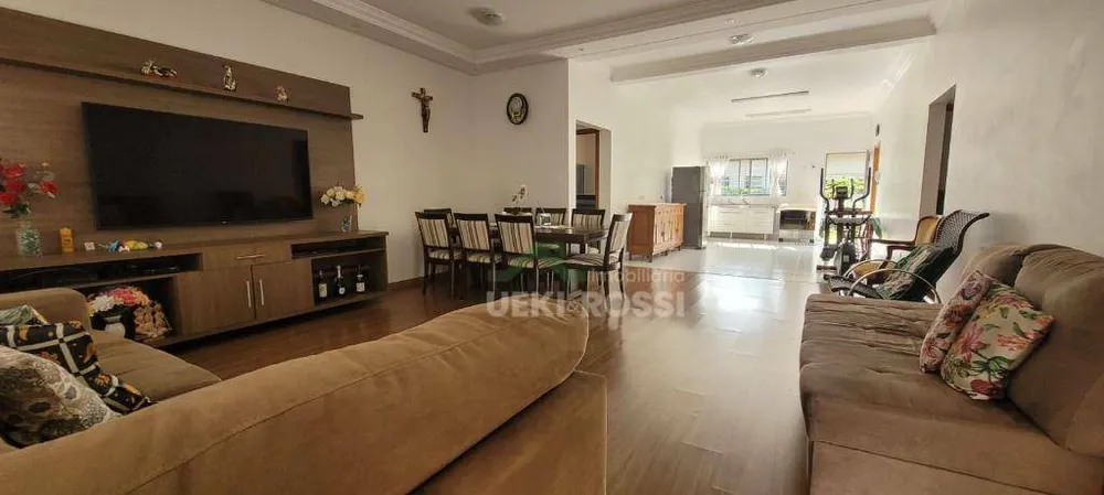 Casa, 3 quartos, 251 m² - Foto 5