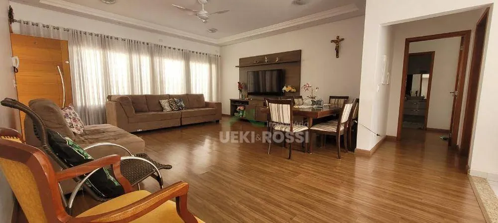 Casa, 3 quartos, 251 m² - Foto 14