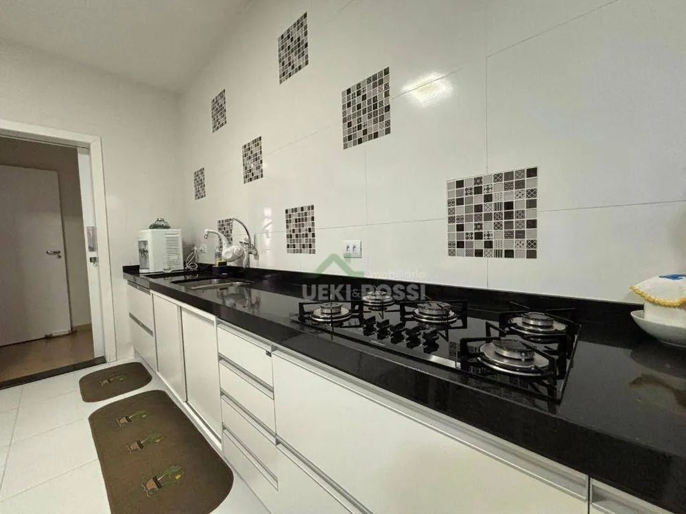 Apartamento, 3 quartos, 185 m² - Foto 3