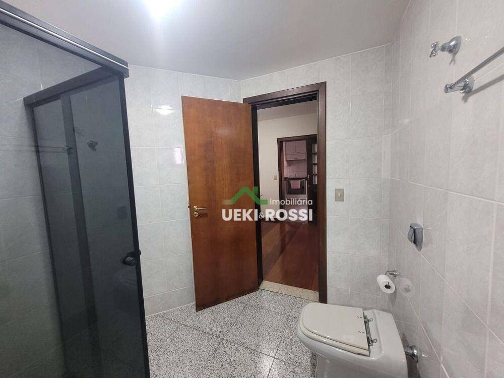 Apartamento à venda com 4 quartos, 224m² - Foto 10