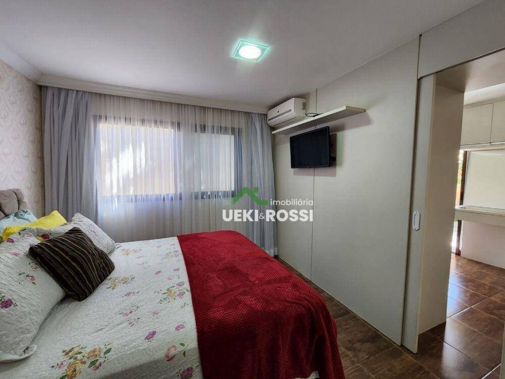 Casa, 3 quartos, 240 m² - Foto 13