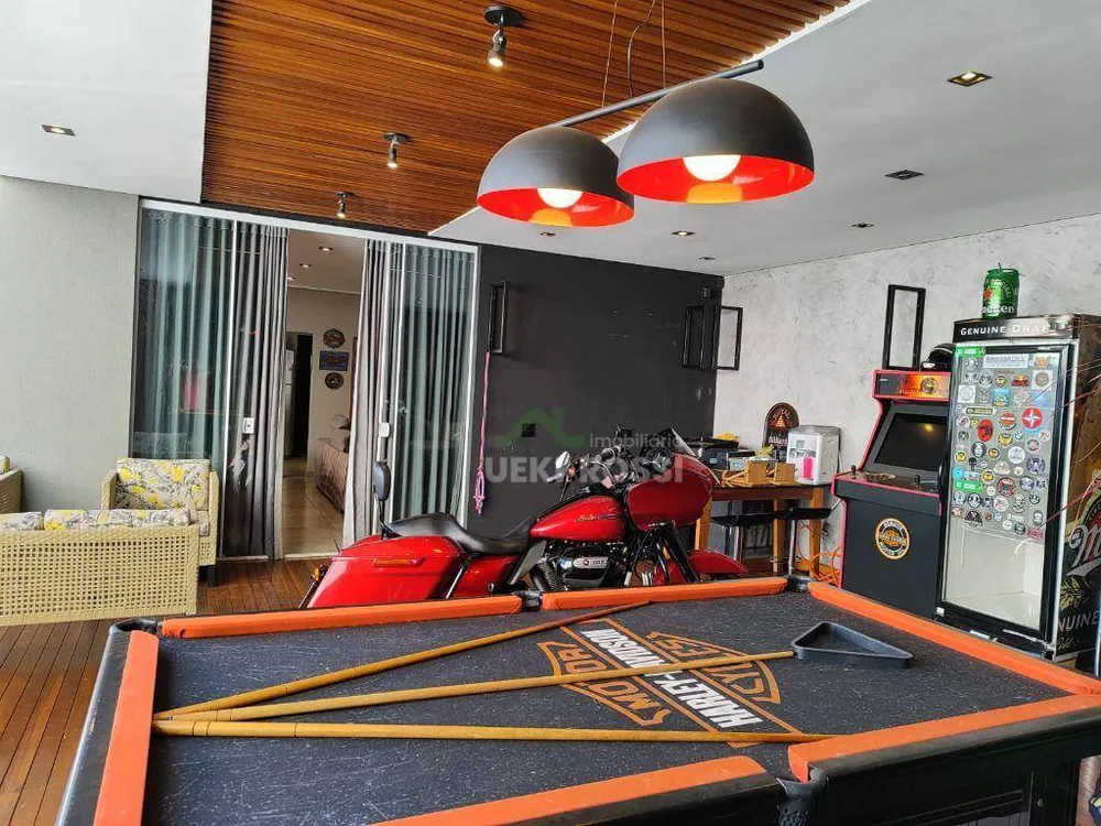 Casa, 3 quartos, 200 m² - Foto 12