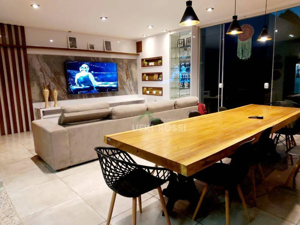 Casa, 3 quartos, 200 m² - Foto 8