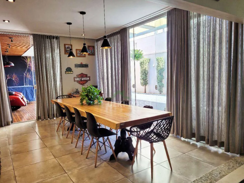 Casa, 3 quartos, 200 m² - Foto 3