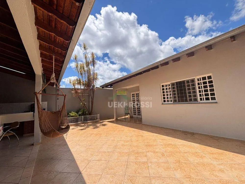 Casa, 4 quartos, 229 m² - Foto 9