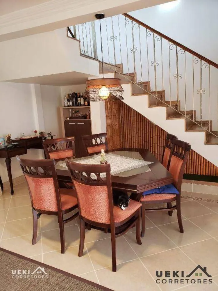 Casa, 3 quartos, 215 m² - Foto 6