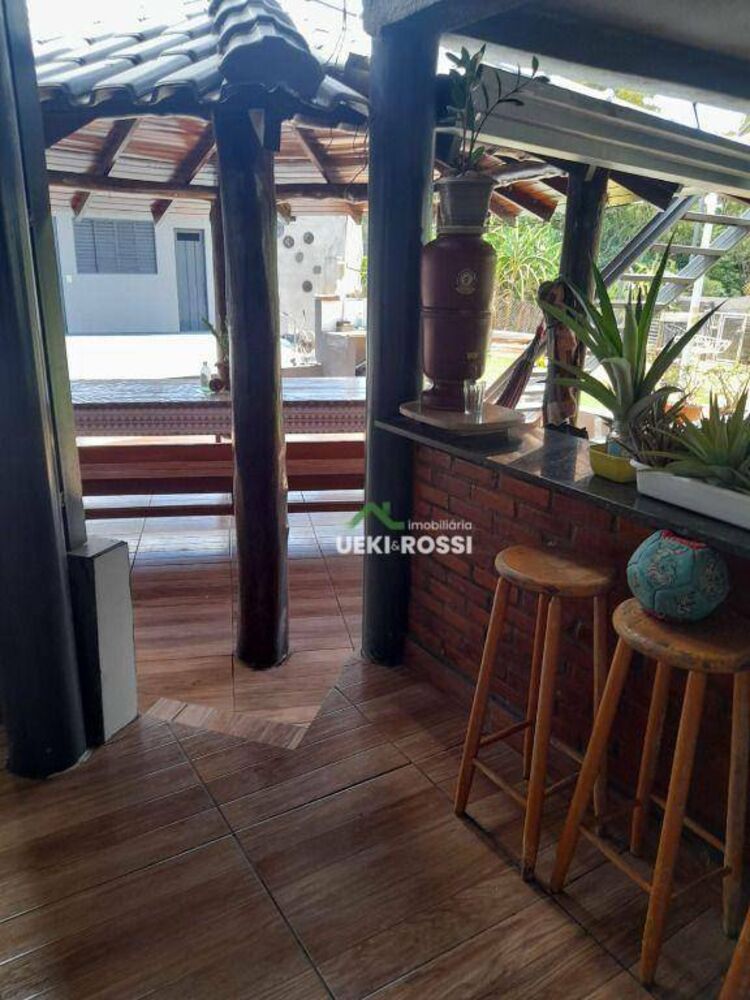 Chácara à venda com 6 quartos, 370m² - Foto 5