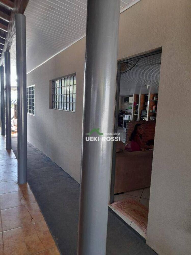 Chácara à venda com 6 quartos, 370m² - Foto 2