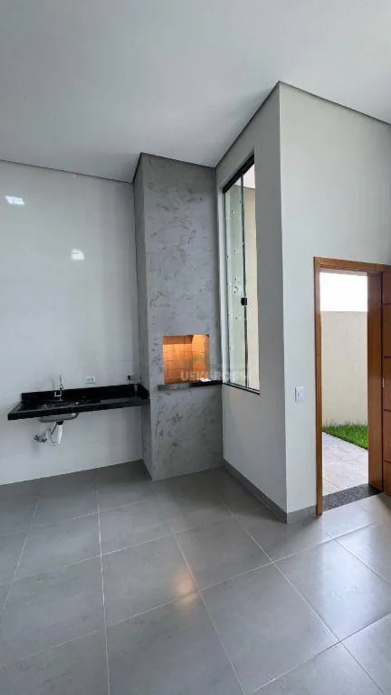 Casa, 3 quartos, 79 m² - Foto 2