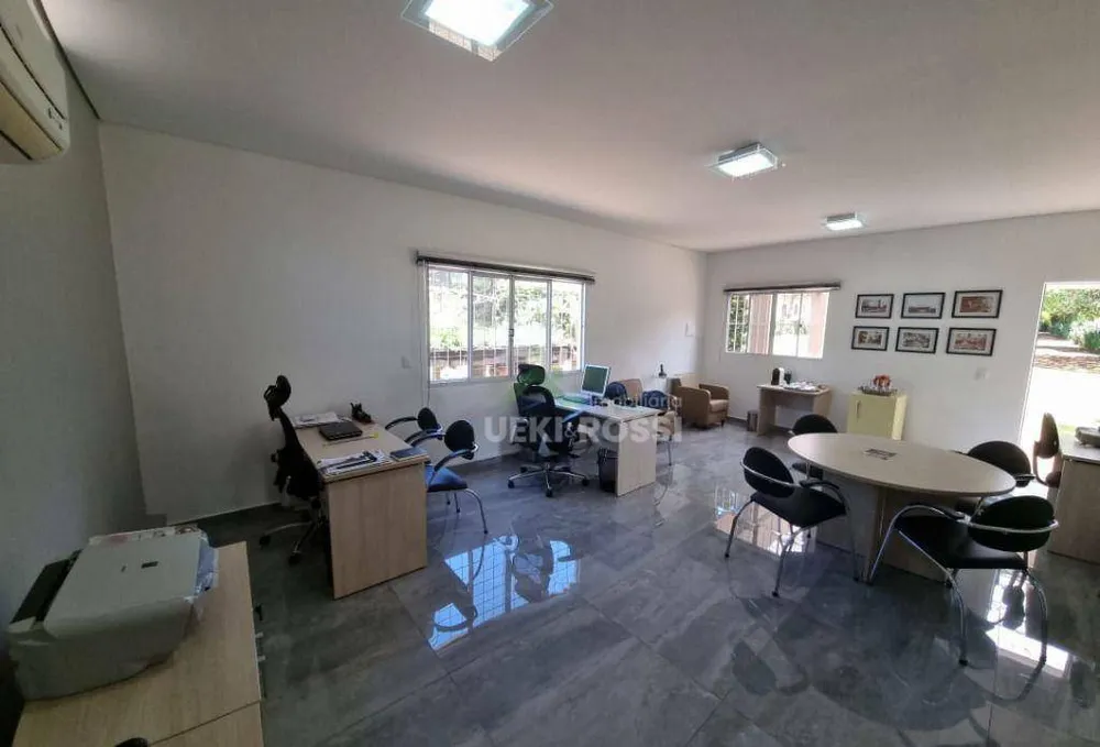 Chácara, 3 quartos, 3040 m² - Foto 2
