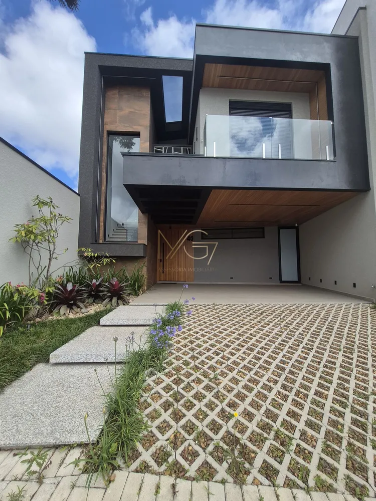 Sobrado, 4 quartos, 277 m² - Foto 2