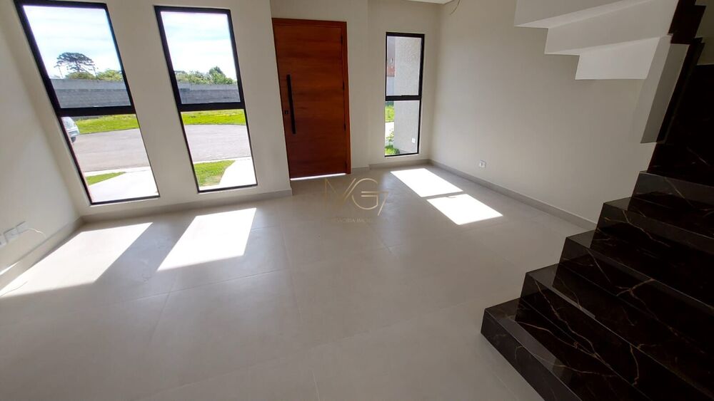 Sobrado à venda com 3 quartos, 120m² - Foto 2