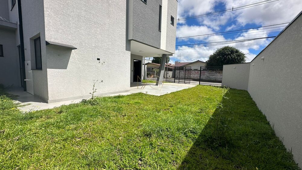 Sobrado à venda com 3 quartos, 122m² - Foto 2
