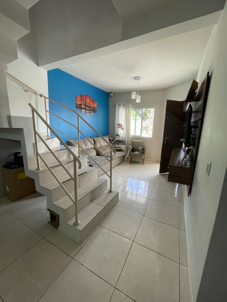 Sobrado à venda com 3 quartos, 95m² - Foto 4