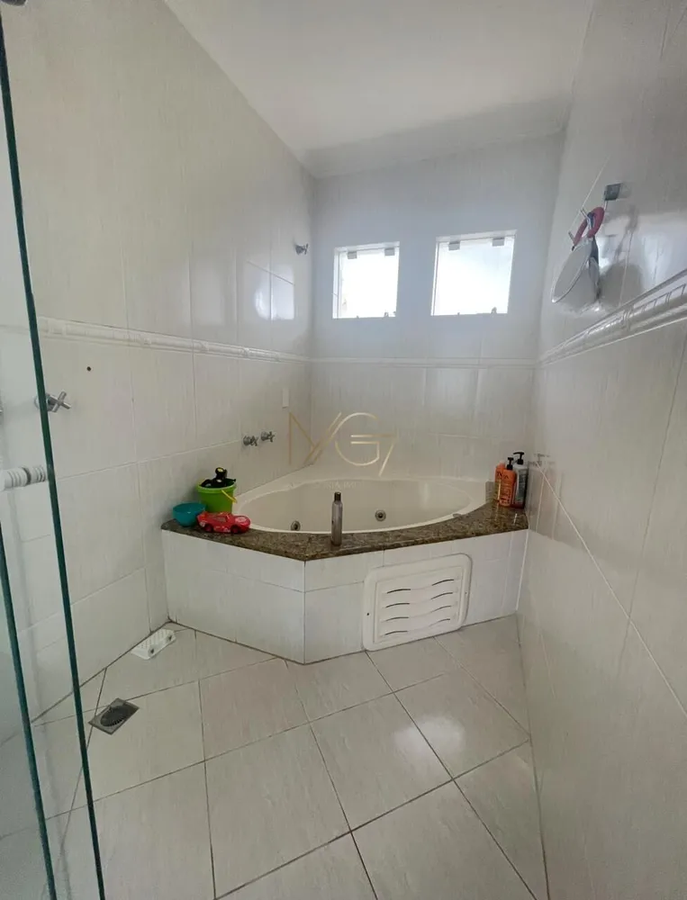Sobrado, 3 quartos, 202 m² - Foto 8