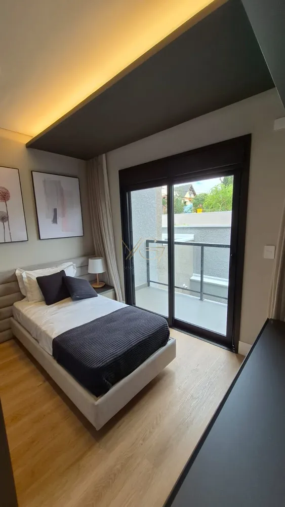 Sobrado, 4 quartos, 175 m² - Foto 1