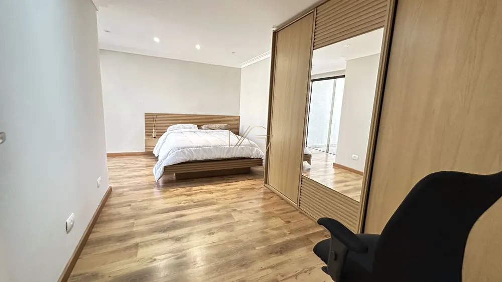 Casa, 4 quartos, 266 m² - Foto 2