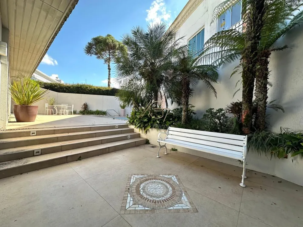 Casa, 3 quartos, 278 m² - Foto 1