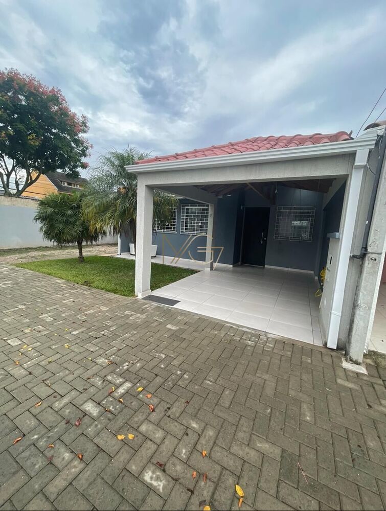 Casa à venda com 3 quartos, 96m² - Foto 4