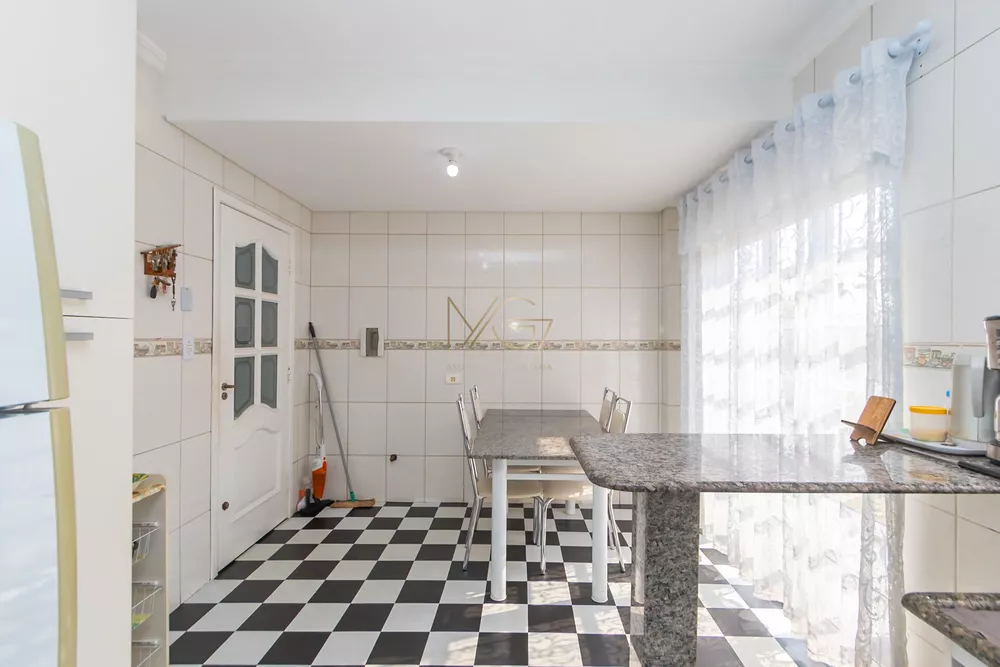 Sobrado, 4 quartos, 127 m² - Foto 2