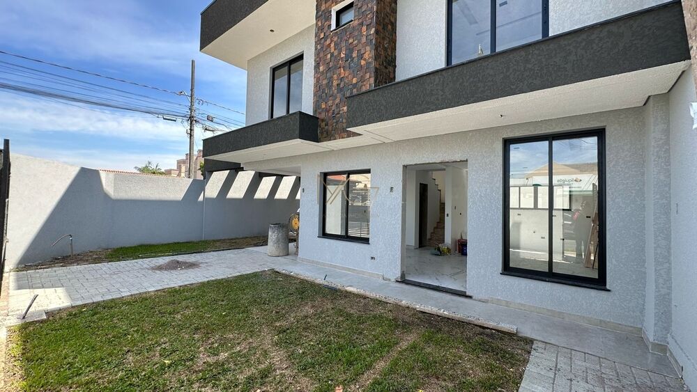 Sobrado à venda com 3 quartos, 146m² - Foto 2