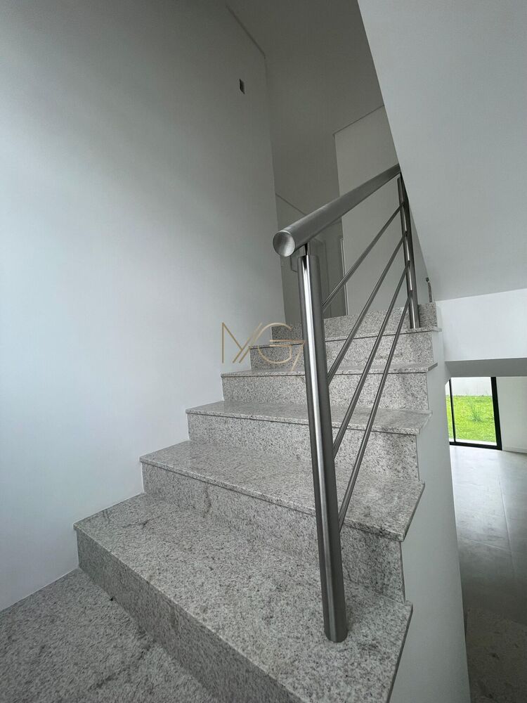 Sobrado à venda com 3 quartos, 253m² - Foto 15