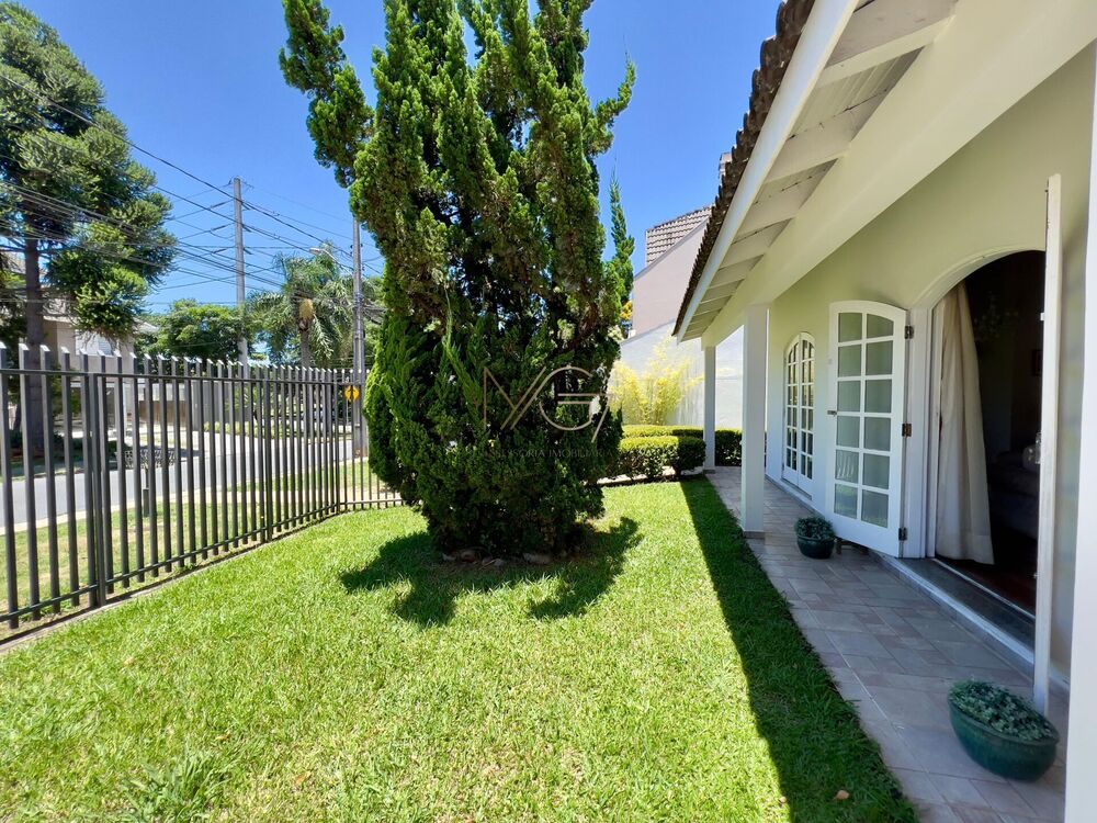 Casa à venda com 6 quartos, 550m² - Foto 6