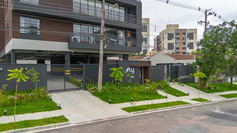 Apartamento à venda com 3 quartos, 96m² - Foto 2