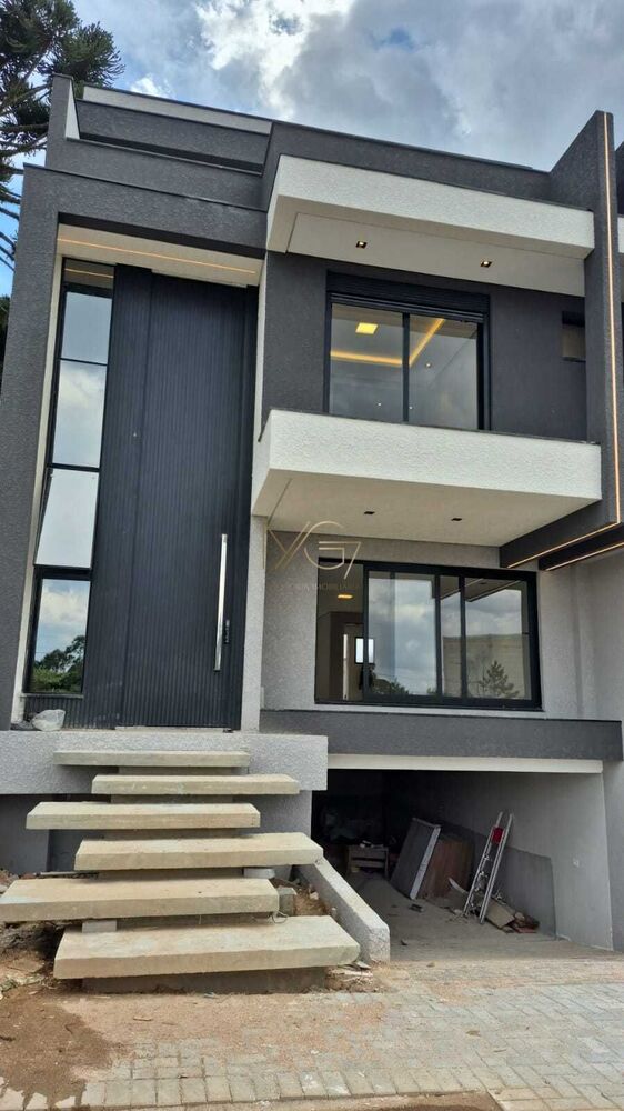 Casa de Condomínio à venda com 3 quartos, 290m² - Foto 1