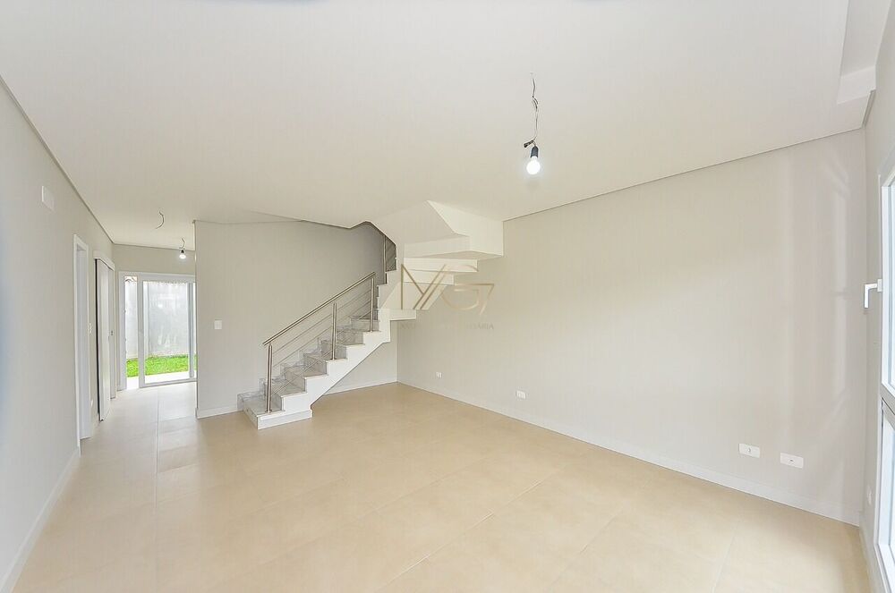 Casa à venda com 3 quartos, 121m² - Foto 9