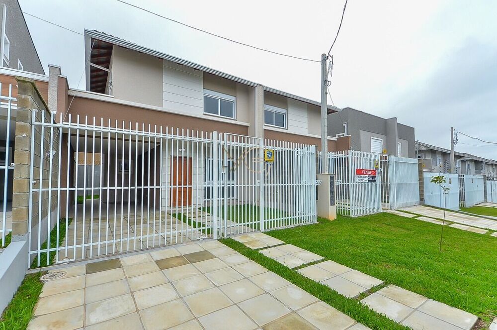 Casa à venda com 3 quartos, 121m² - Foto 3