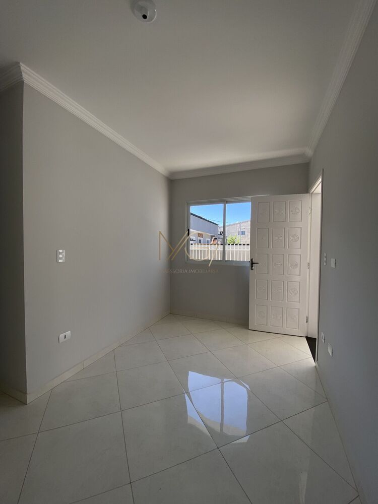 Casa à venda com 3 quartos, 80m² - Foto 4