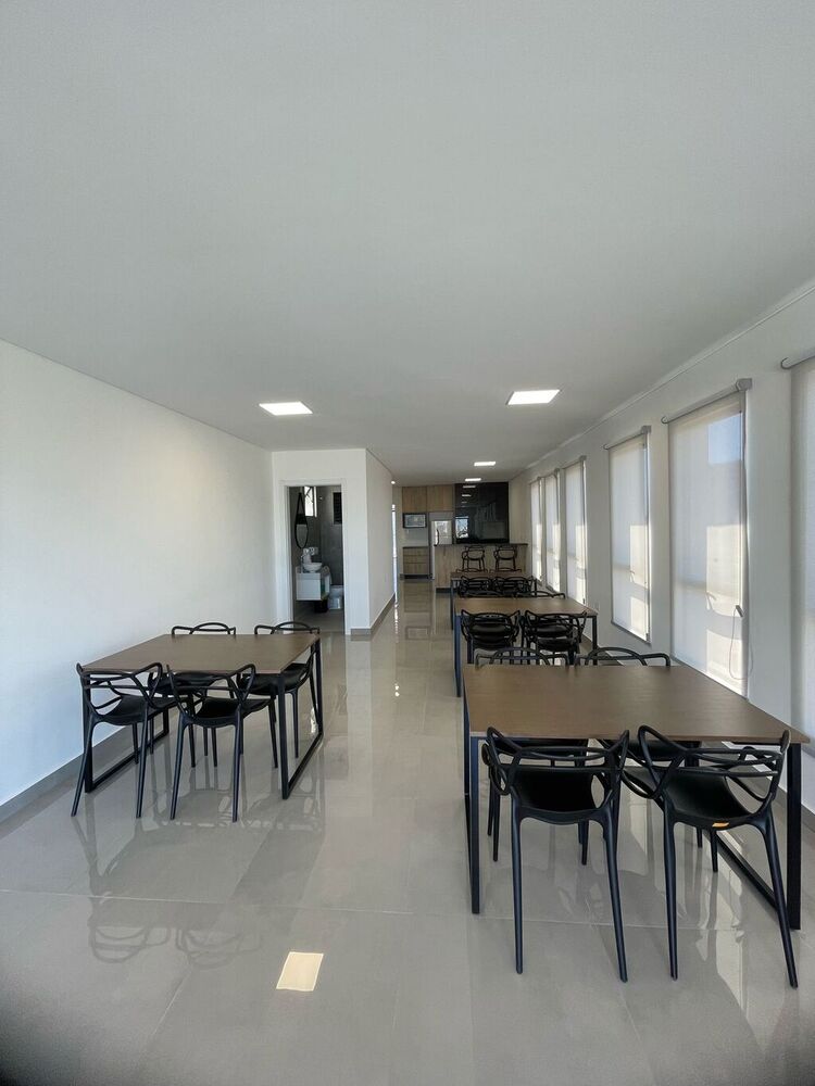Apartamento à venda com 3 quartos, 98m² - Foto 8